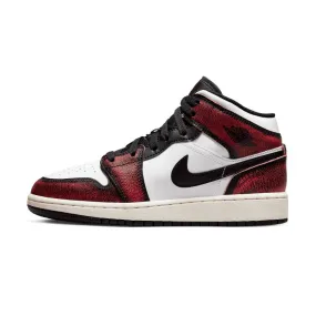 Air Jordan 1 Mid Wear-Away Chicago