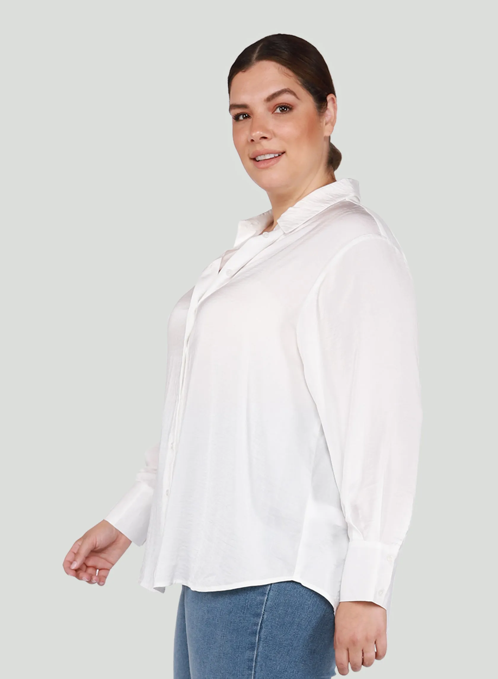 Dex Plus Textured Button Front Blouse In White