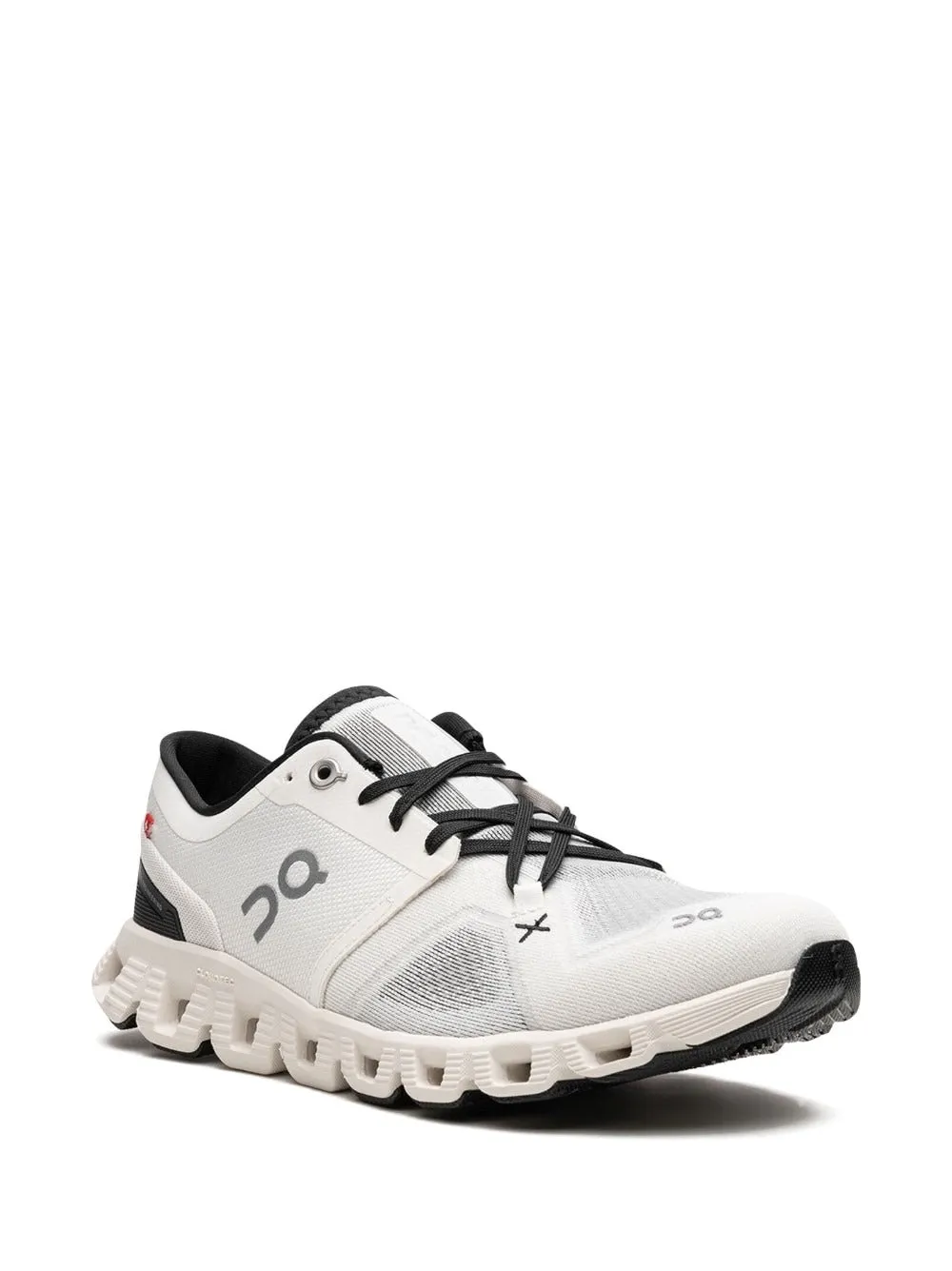 On Running Cloud X3 Black | White